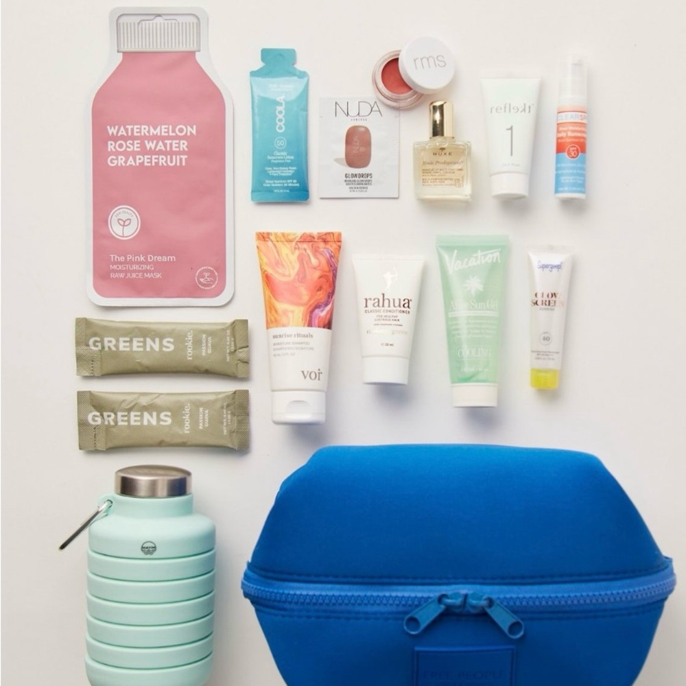FP Favorites Spring Beauty Bag